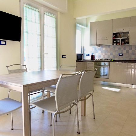 Pietra Home, Posto Auto, Ac ,Wifi, 150Mt Dal Mare Pietra Ligure Eksteriør billede