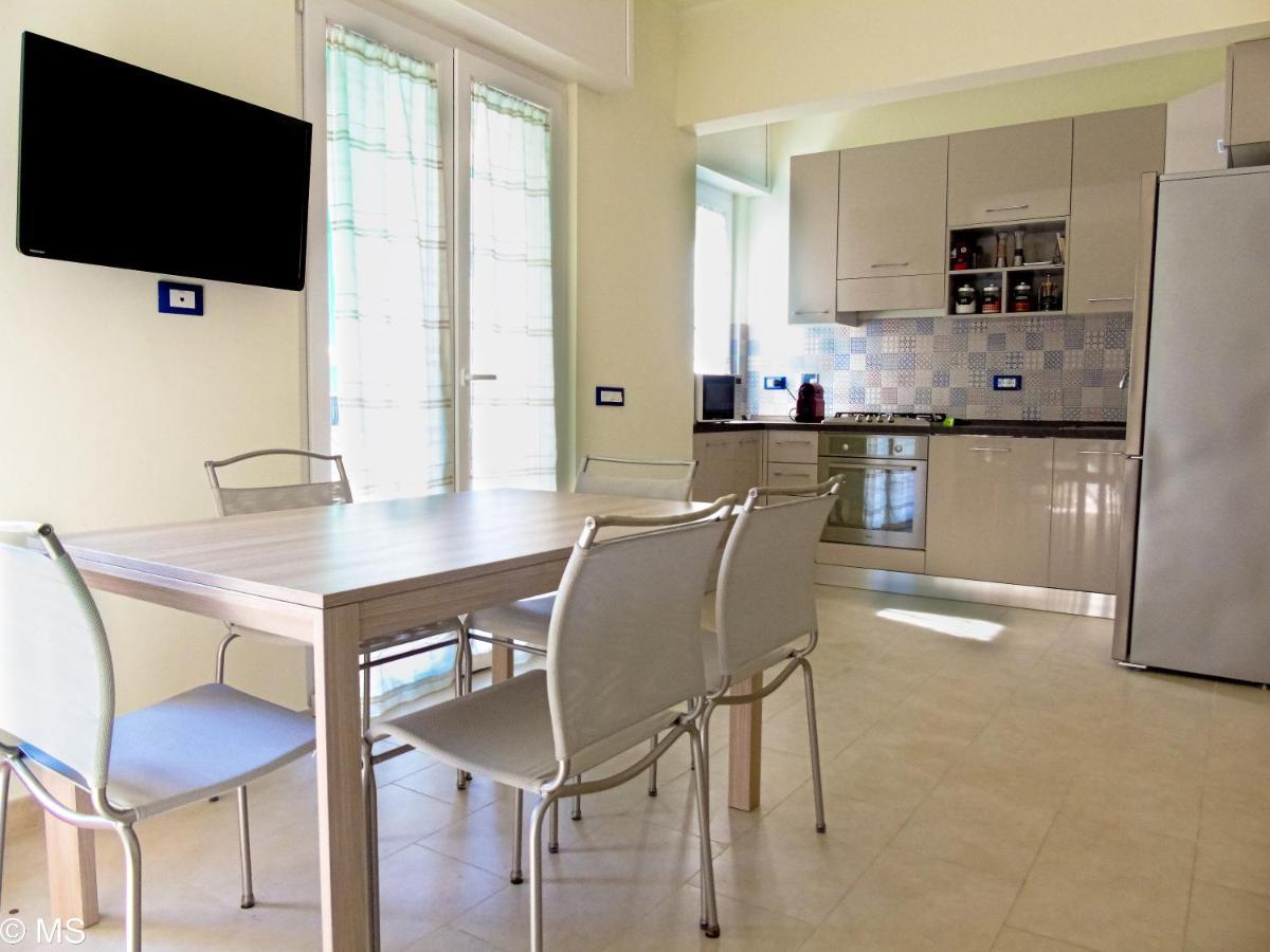 Pietra Home, Posto Auto, Ac ,Wifi, 150Mt Dal Mare Pietra Ligure Eksteriør billede