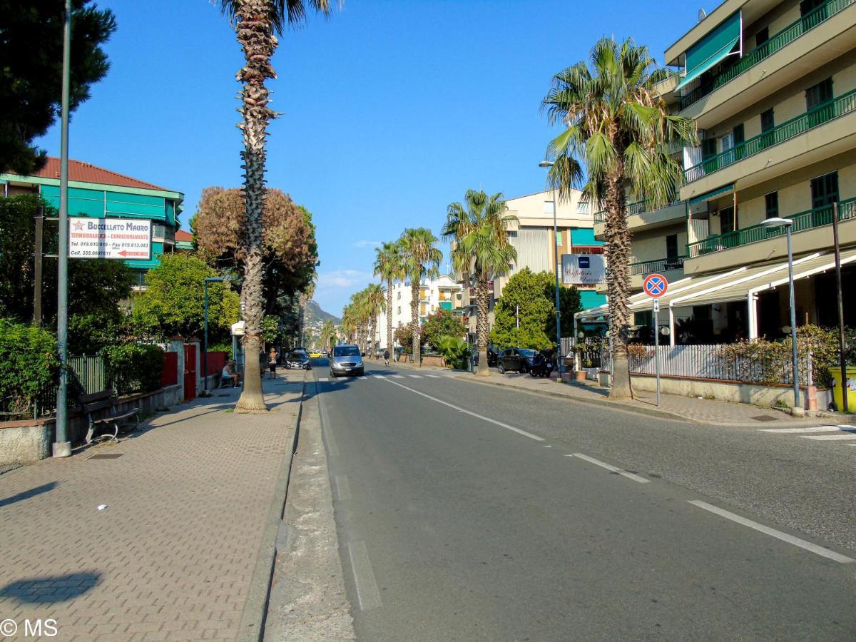 Pietra Home, Posto Auto, Ac ,Wifi, 150Mt Dal Mare Pietra Ligure Eksteriør billede